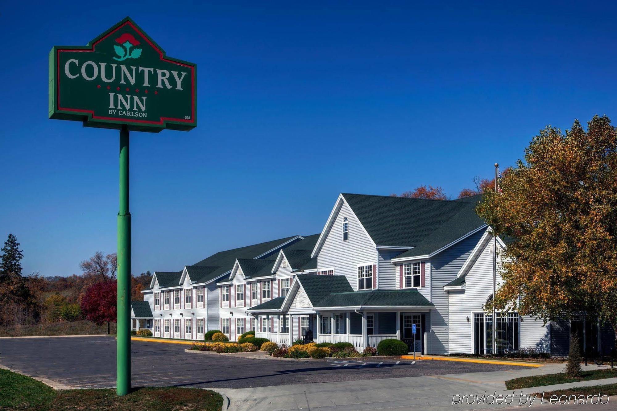 Country Inn & Suites By Radisson, Decorah, Ia Εξωτερικό φωτογραφία